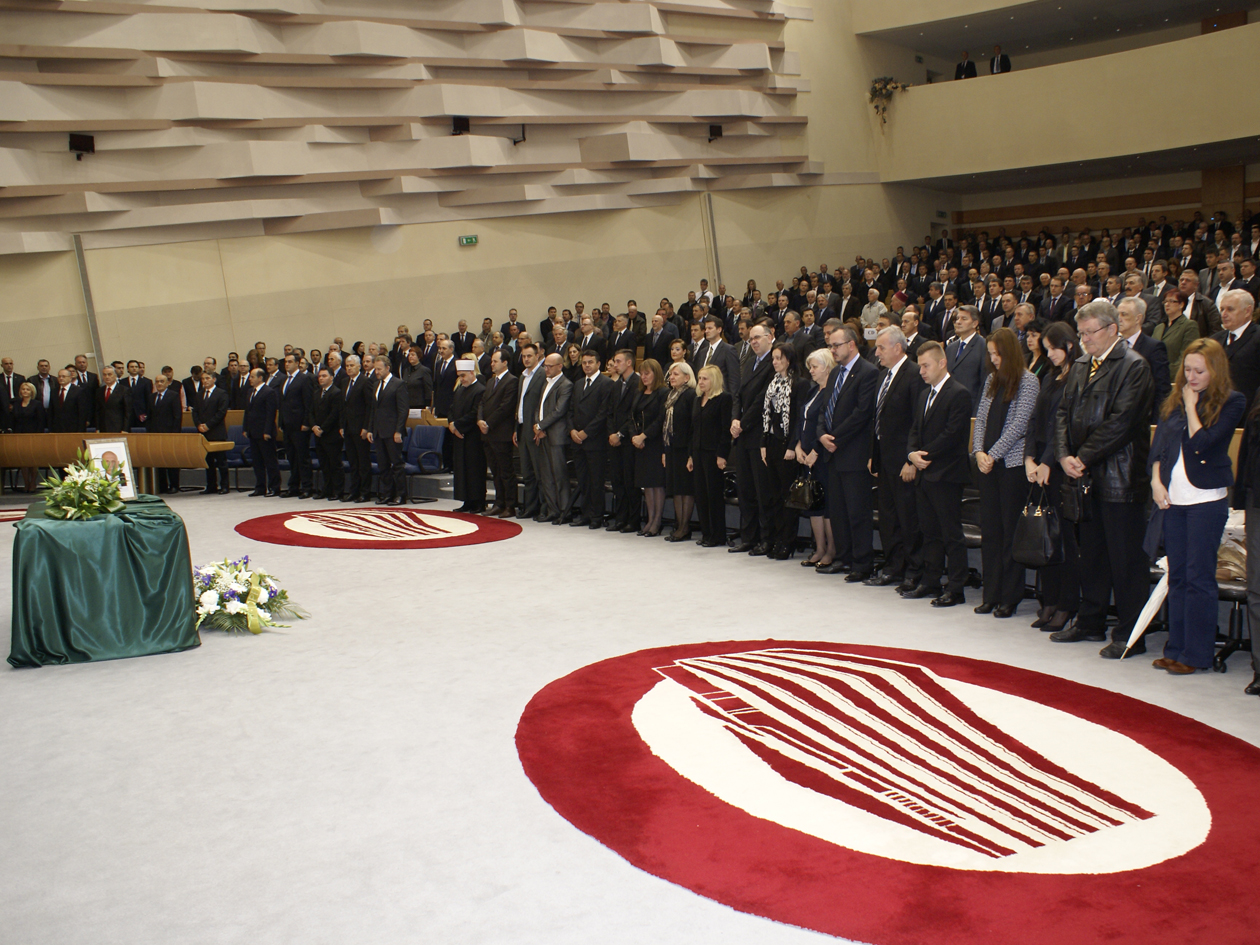 Održana komemorativna sjednica povodom smrti zamjenika predsjedavajućeg Doma naroda PSBiH Sulejmana Tihića